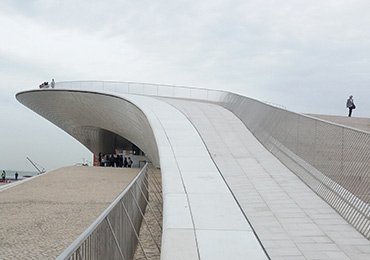 Evolaje-Museu-da-electricidade-em-Lisboa